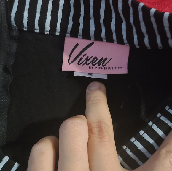 Cigarette pants**SOLD** - Picture 3 of 4